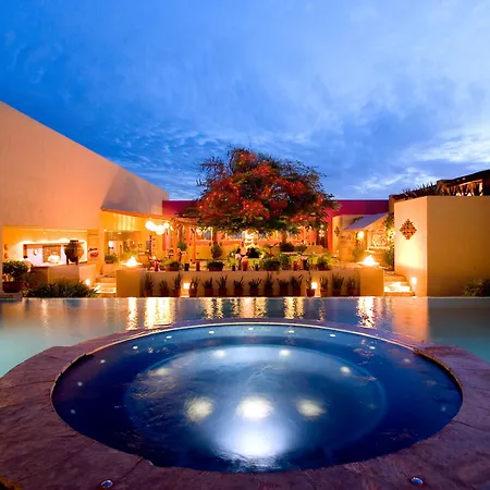 Hotel Los Patios